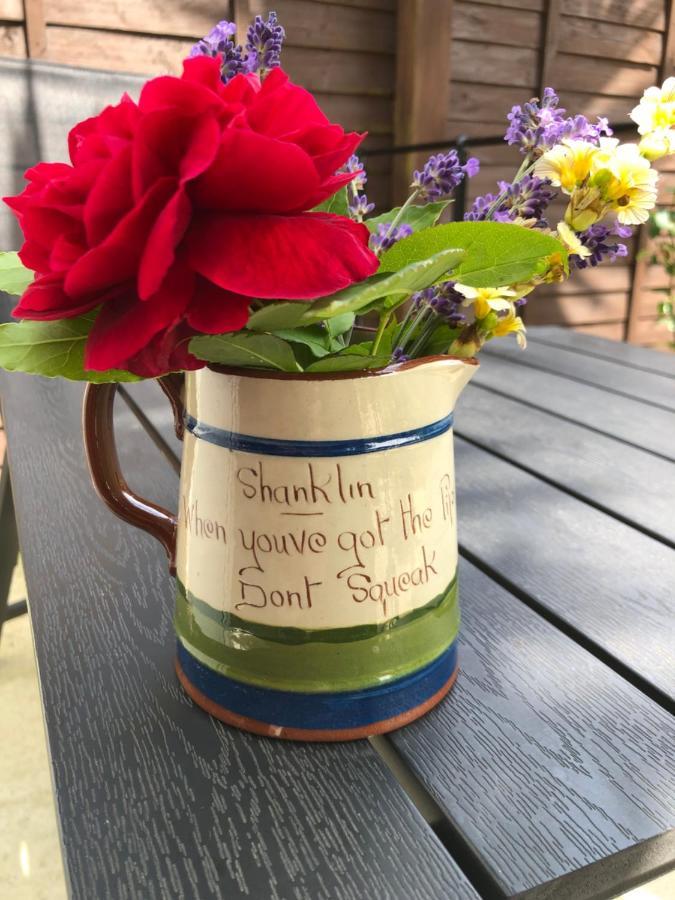 Little Treasure With Up To 25 Percent Off Ferry * Shanklin